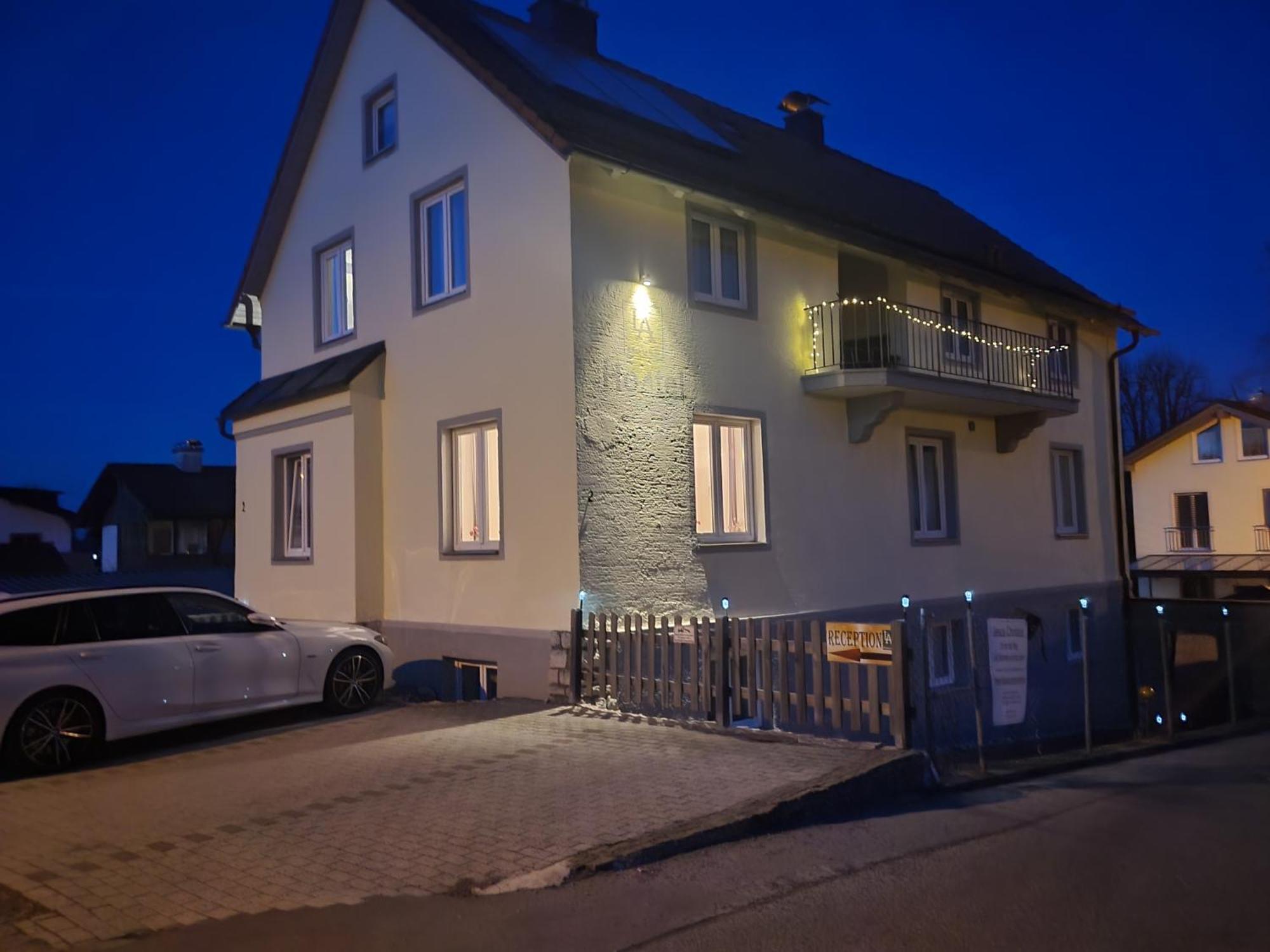 House La Neuschwanstein Blick - Budget City Hotel Fussen Luaran gambar