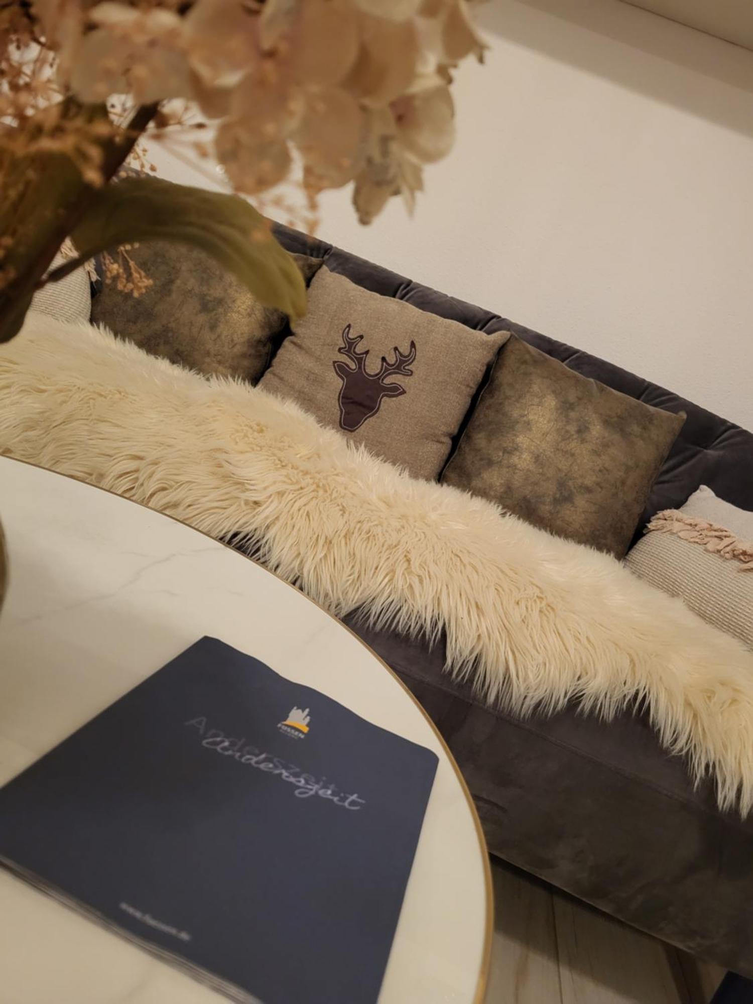 House La Neuschwanstein Blick - Budget City Hotel Fussen Luaran gambar