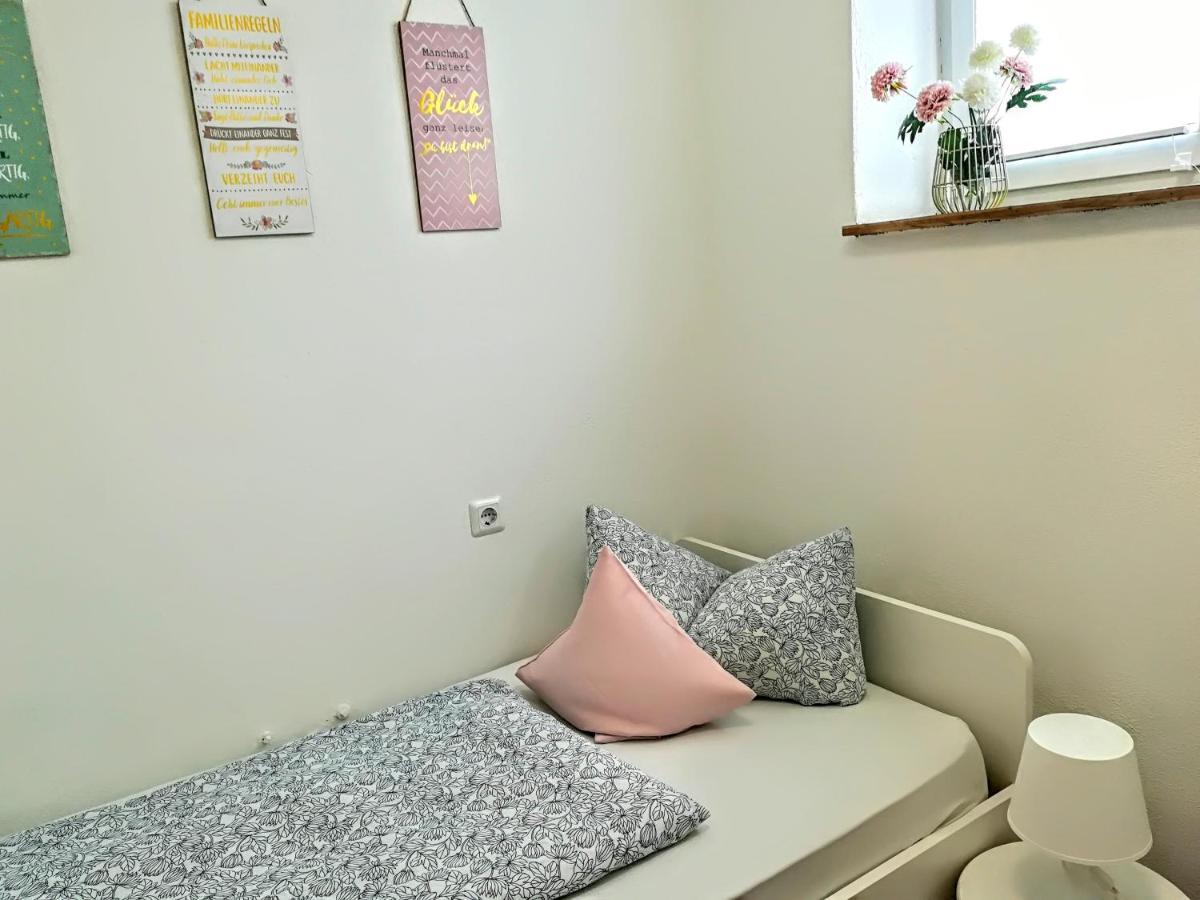 House La Neuschwanstein Blick - Budget City Hotel Fussen Luaran gambar